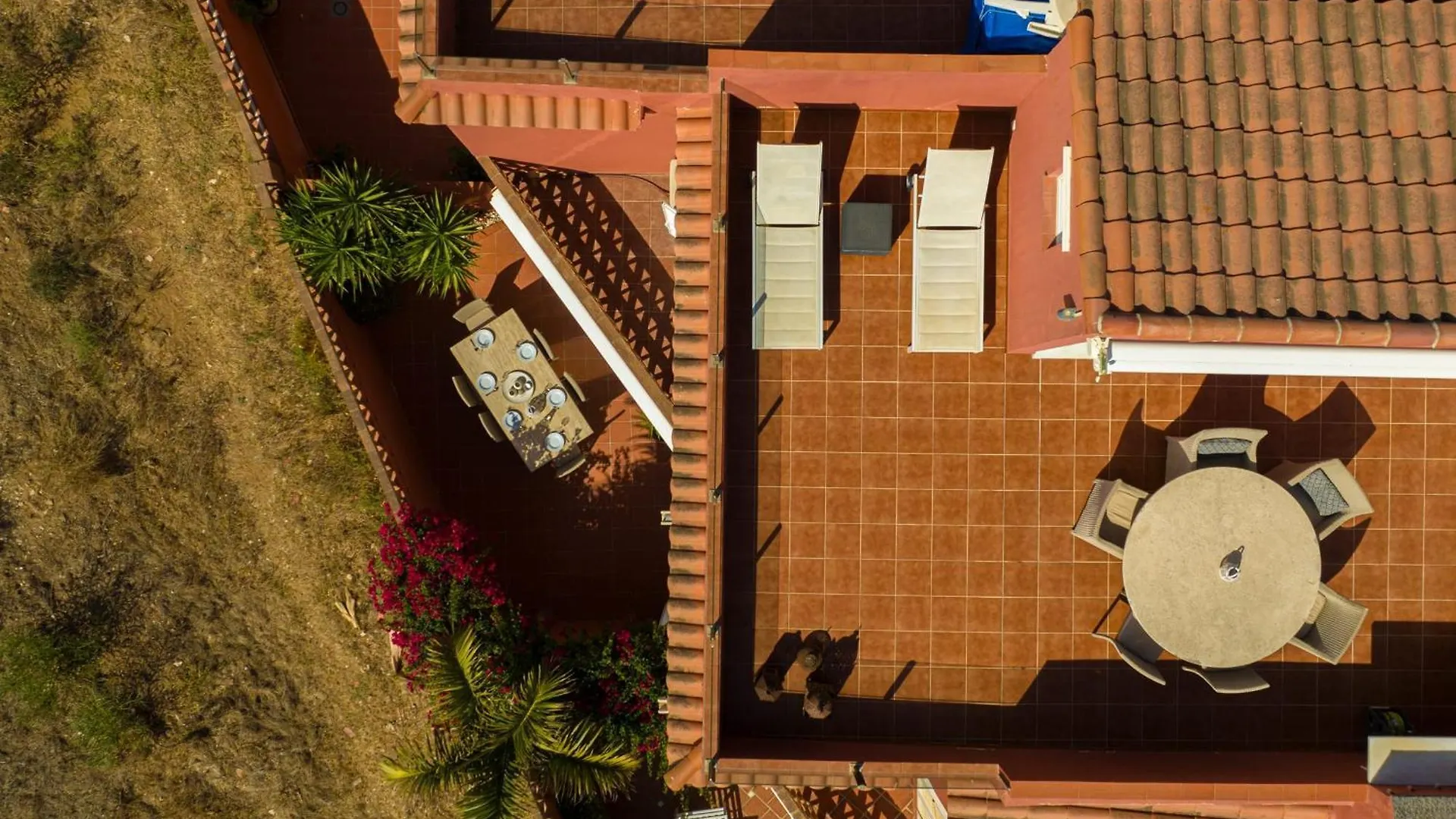 Beautiful Frontline Beach Townhouse Marbella 0*,  Spain