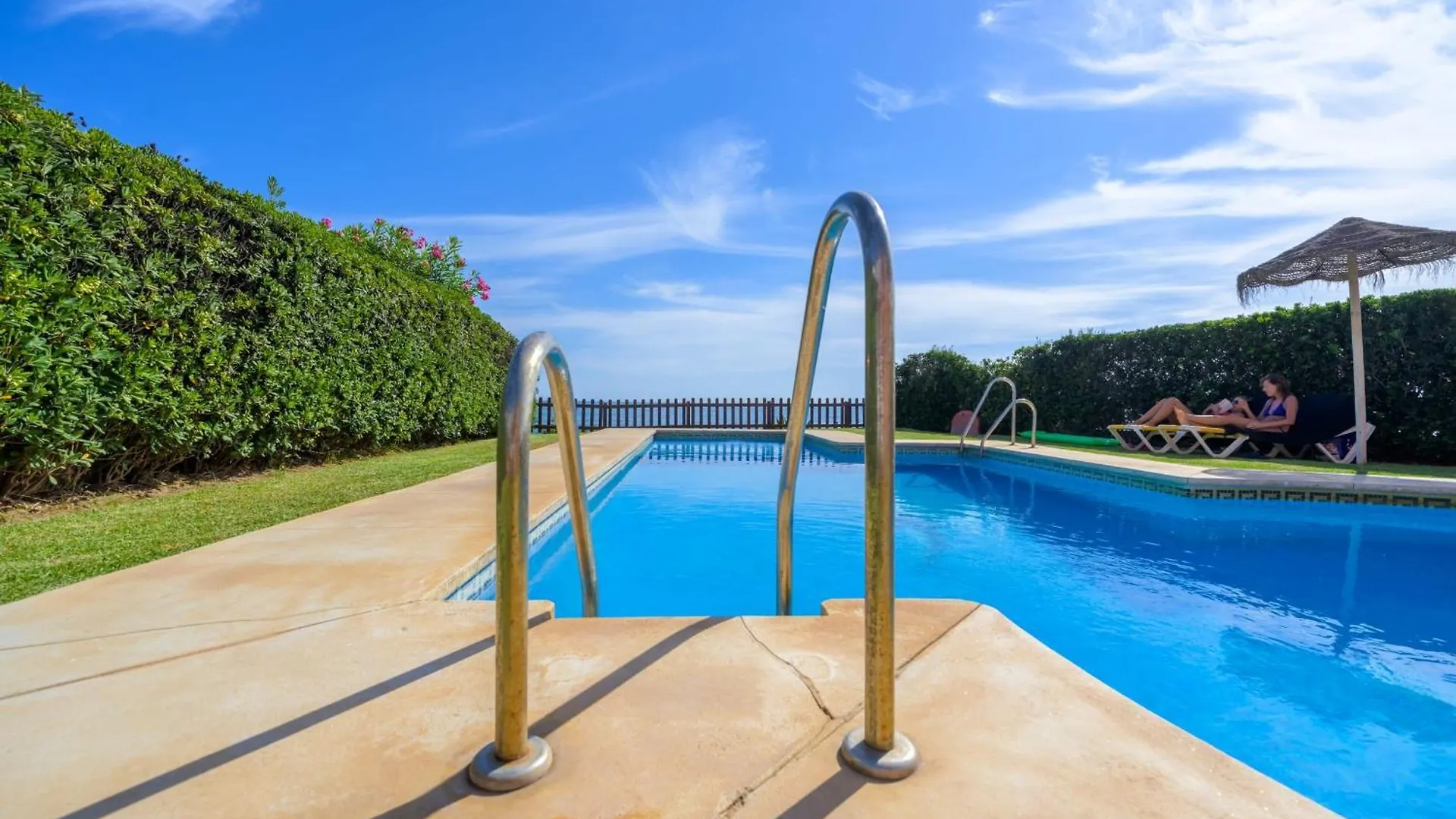 Holiday home Beautiful Frontline Beach Townhouse Marbella